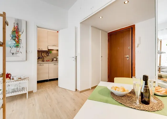 Apartament 96 Degli Ubaldi Near The Vatican And The Metro